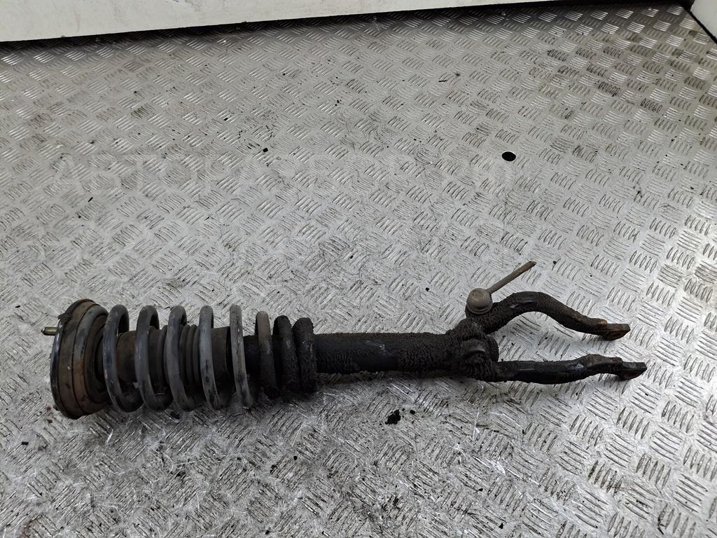 Амортизатор передний правый