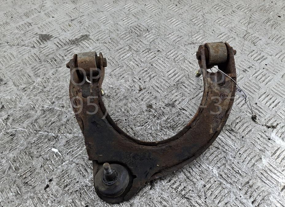 Рычаг передний левый