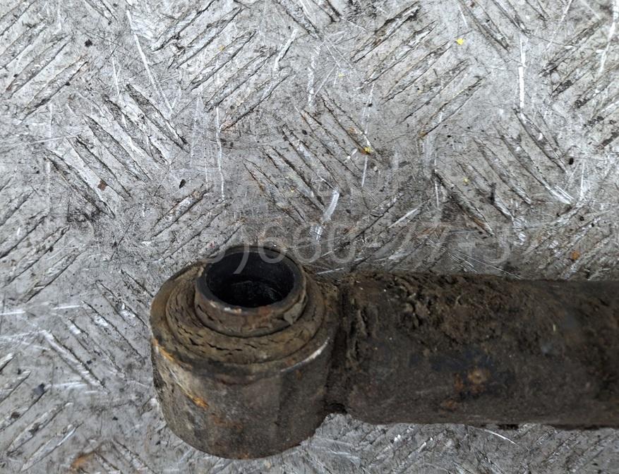 Амортизатор задний правый