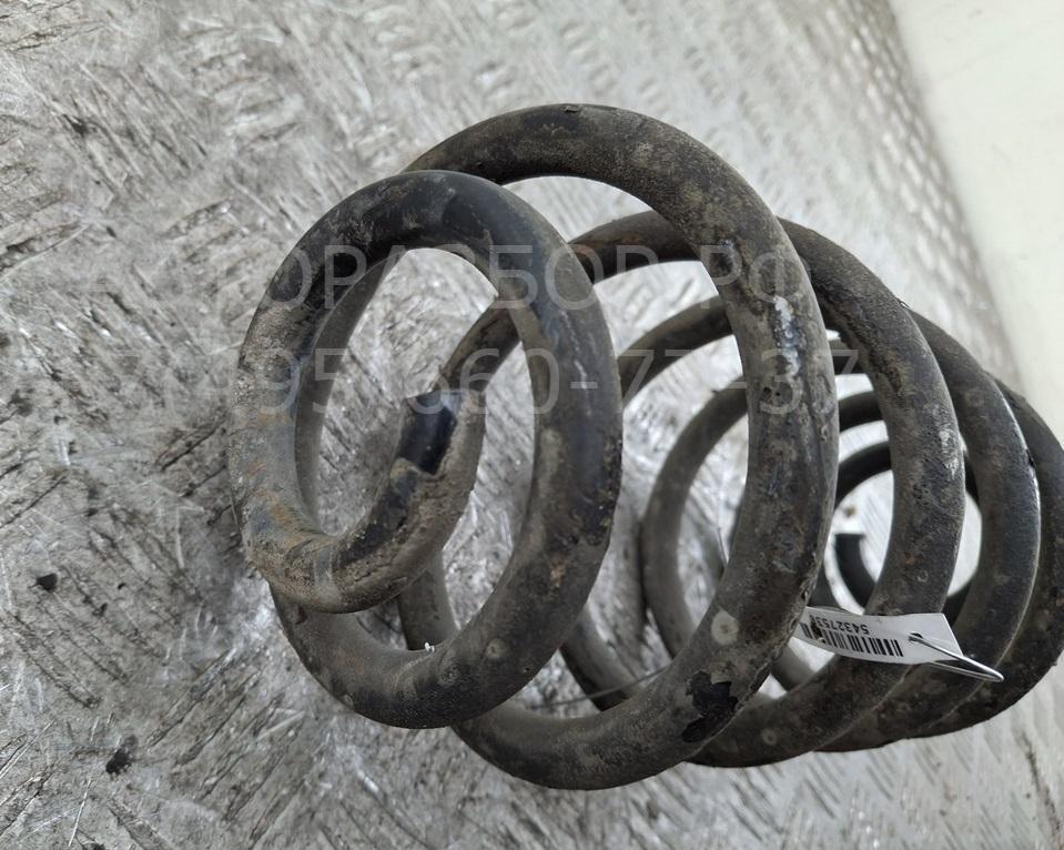 Пружина задняя