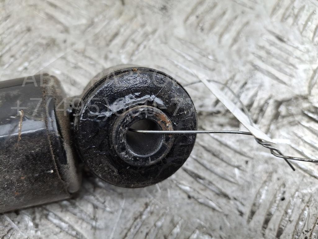 Амортизатор задний правый