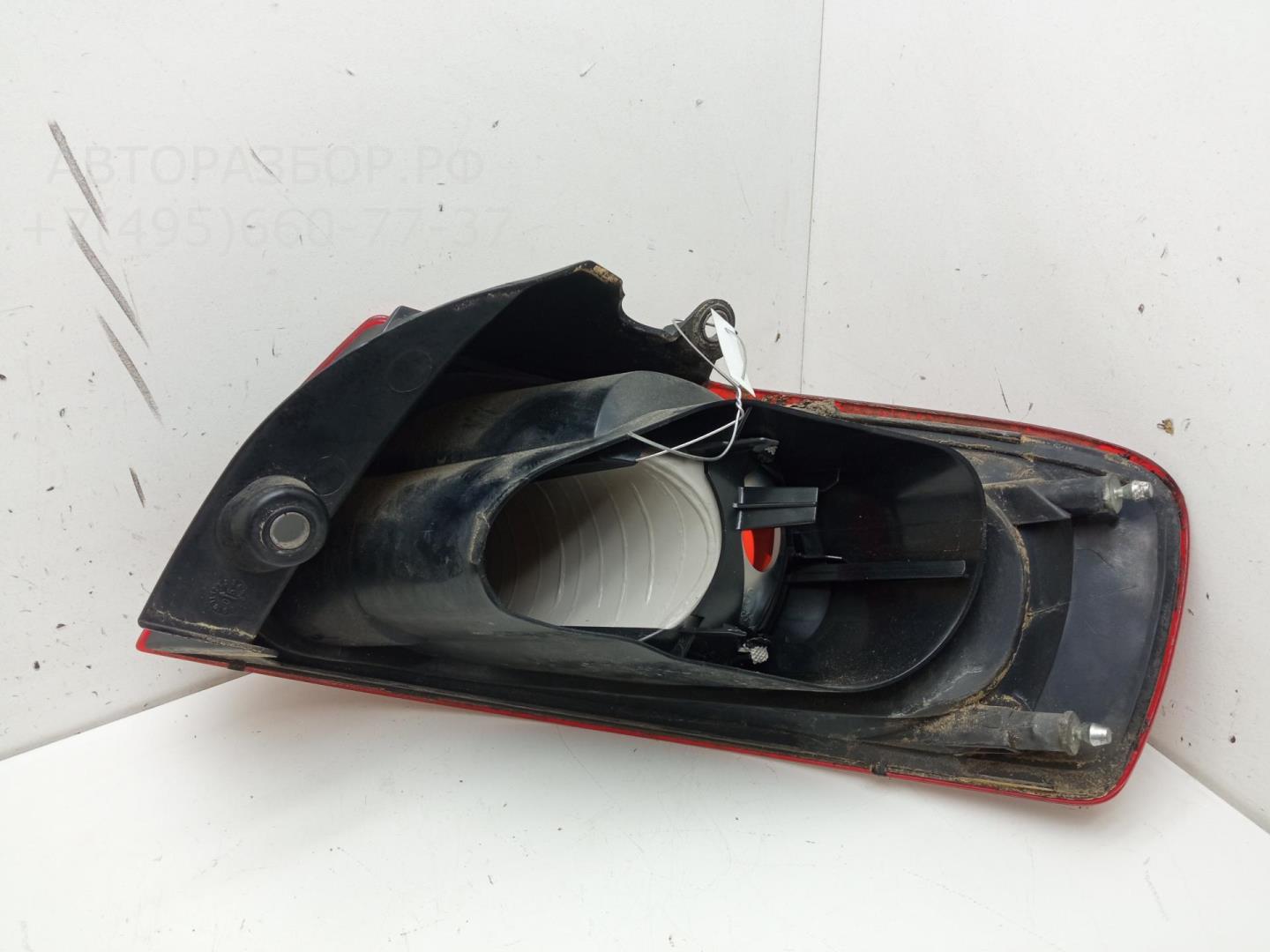 Фонарь задний левый