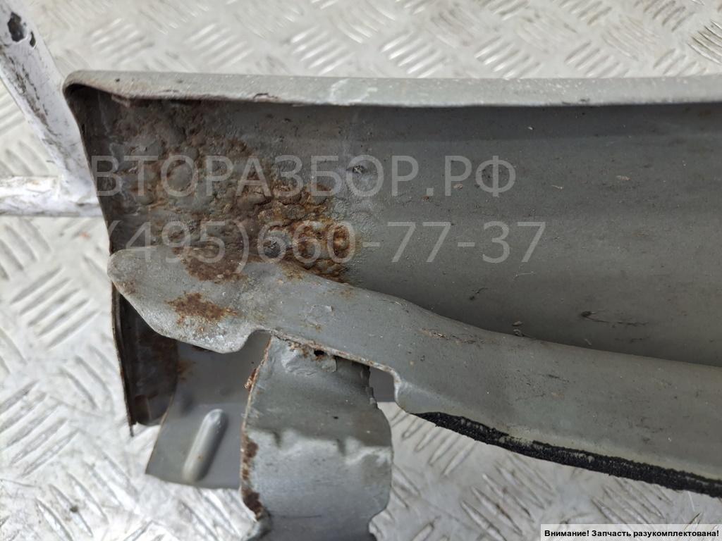 Крыло переднее правое