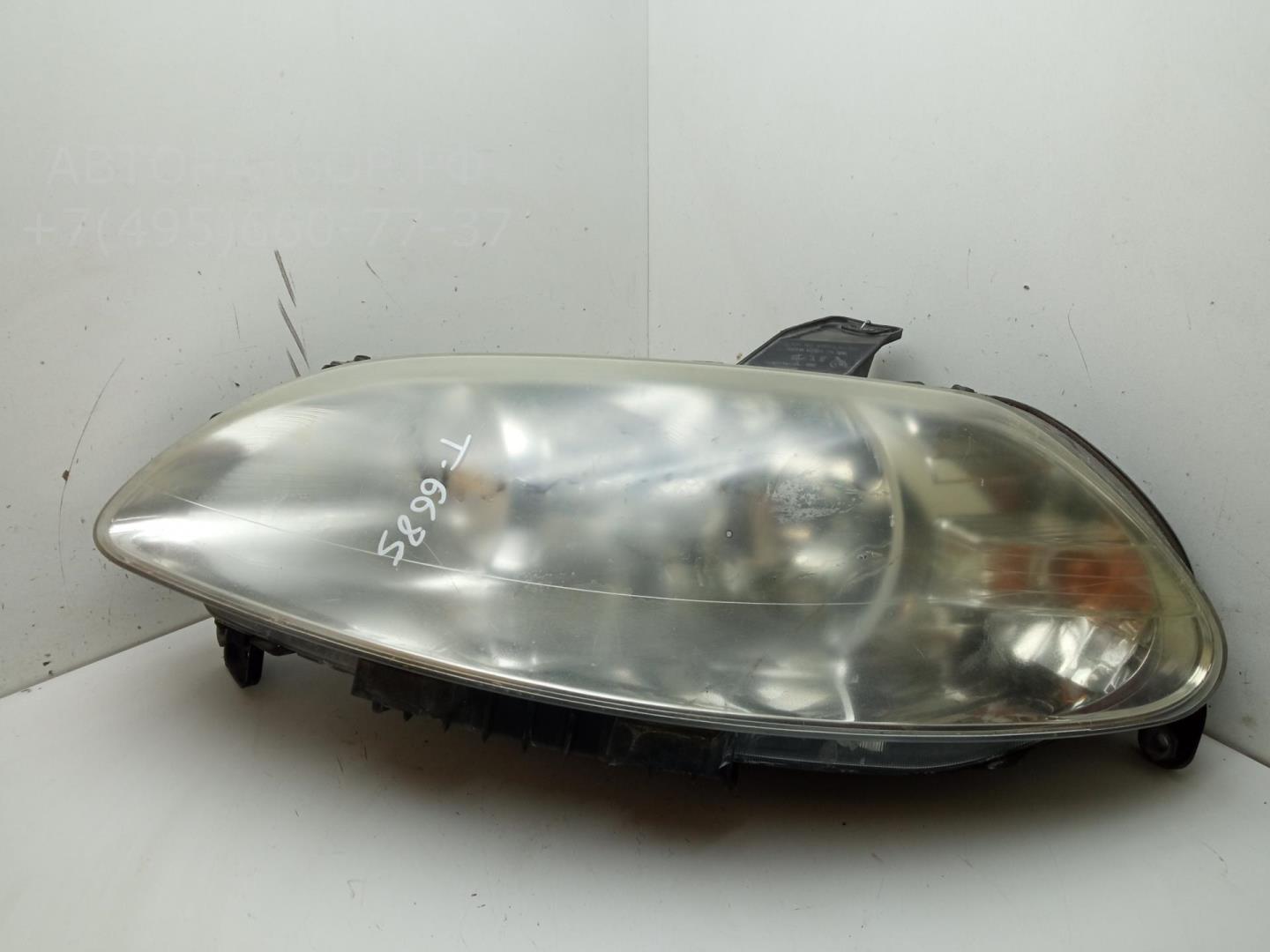 Фара левая