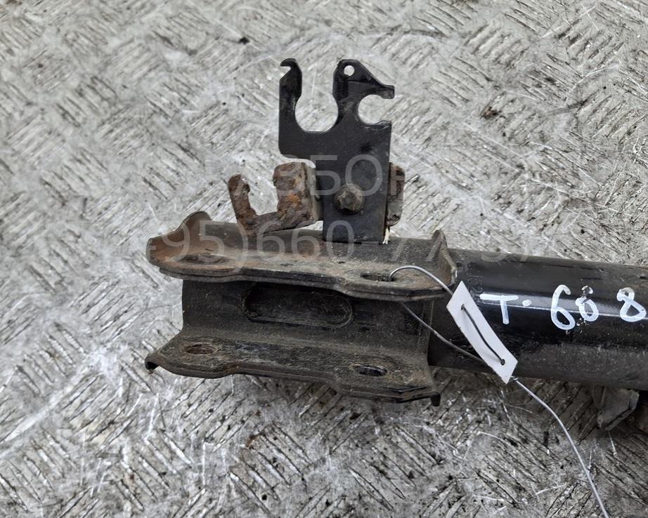 Амортизатор передний левый