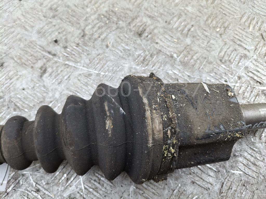 Полуось передняя левая