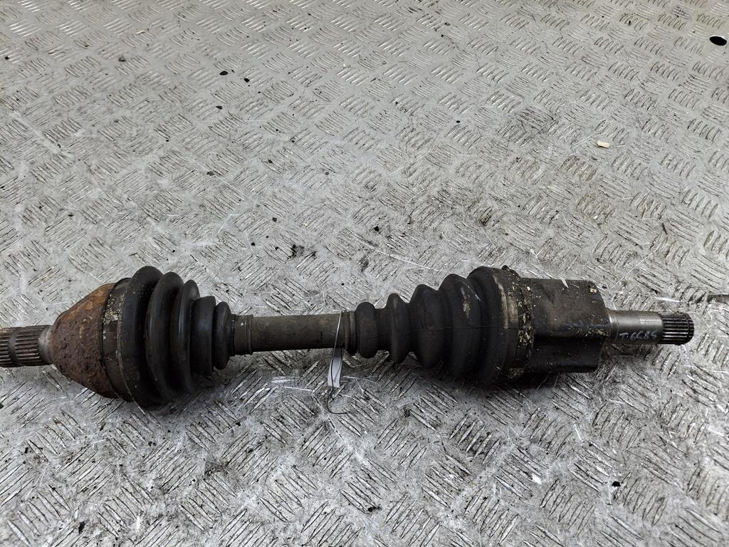 Полуось передняя левая