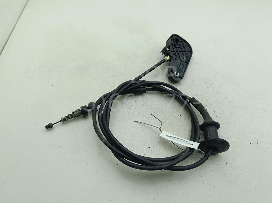 Трос открывания капота