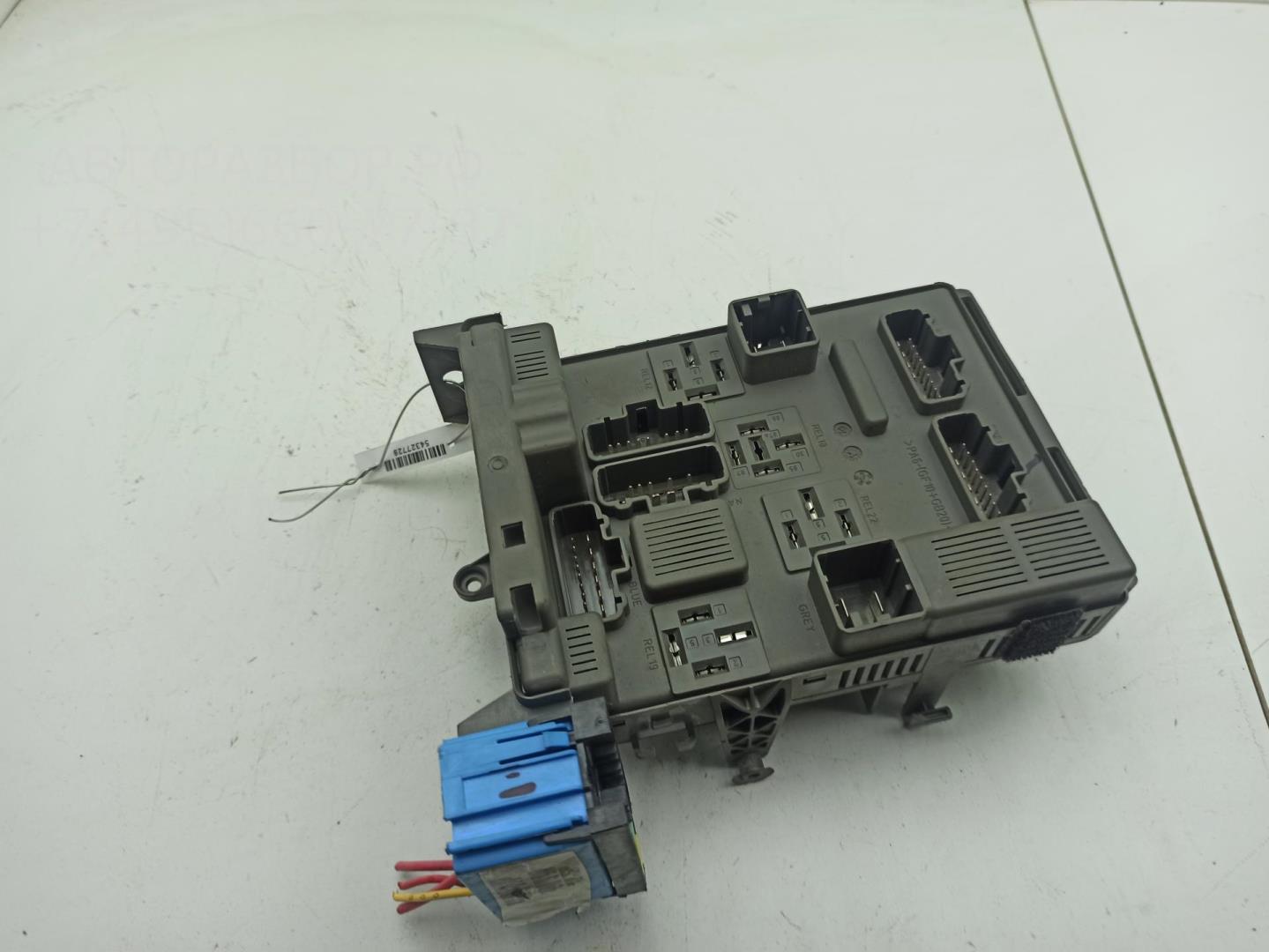 Блок предохранителей