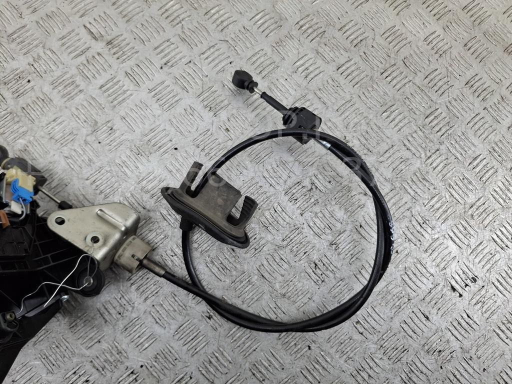 Кулиса МКПП / АКПП