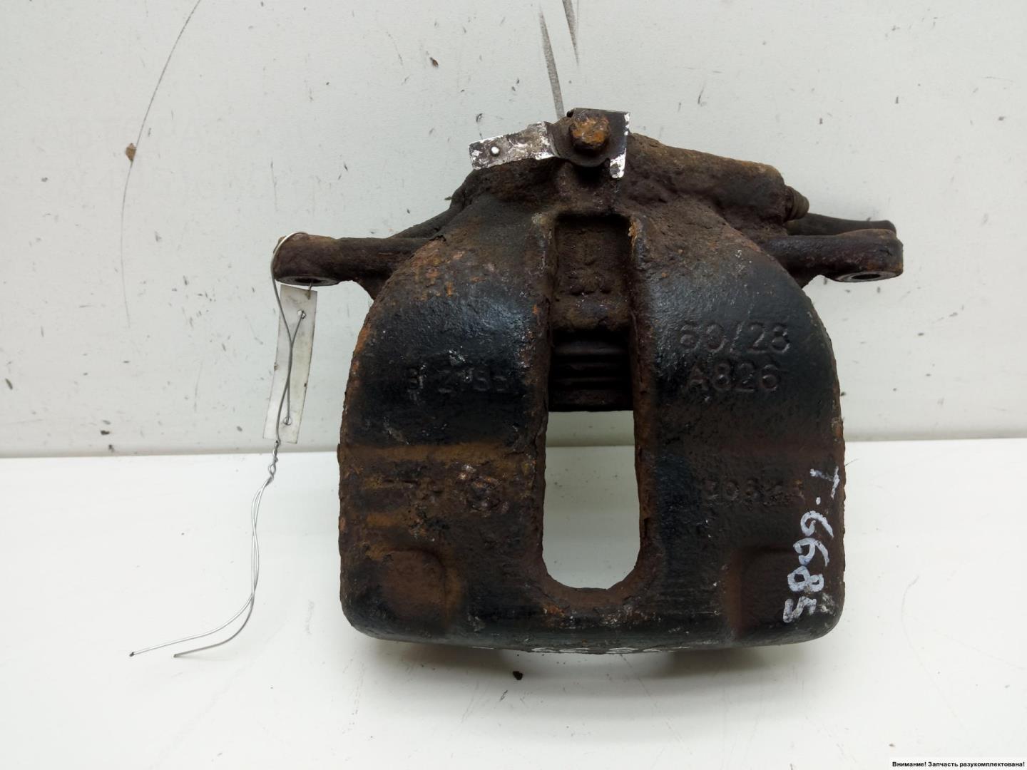 Суппорт передний правый