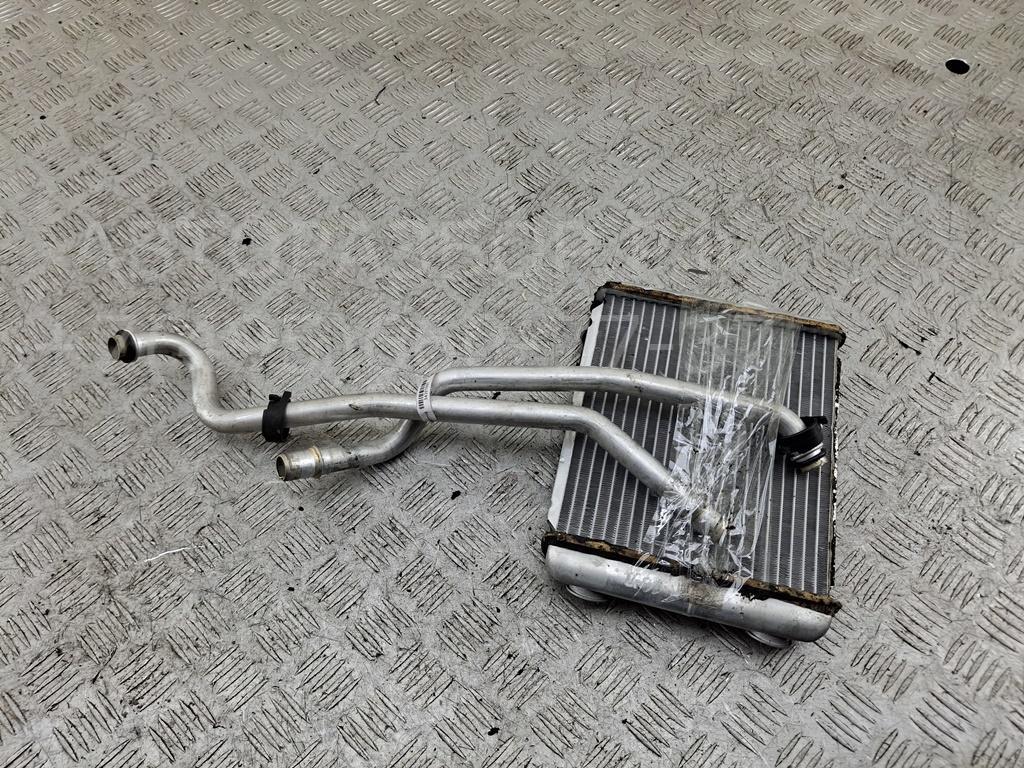 Радиатор отопителя