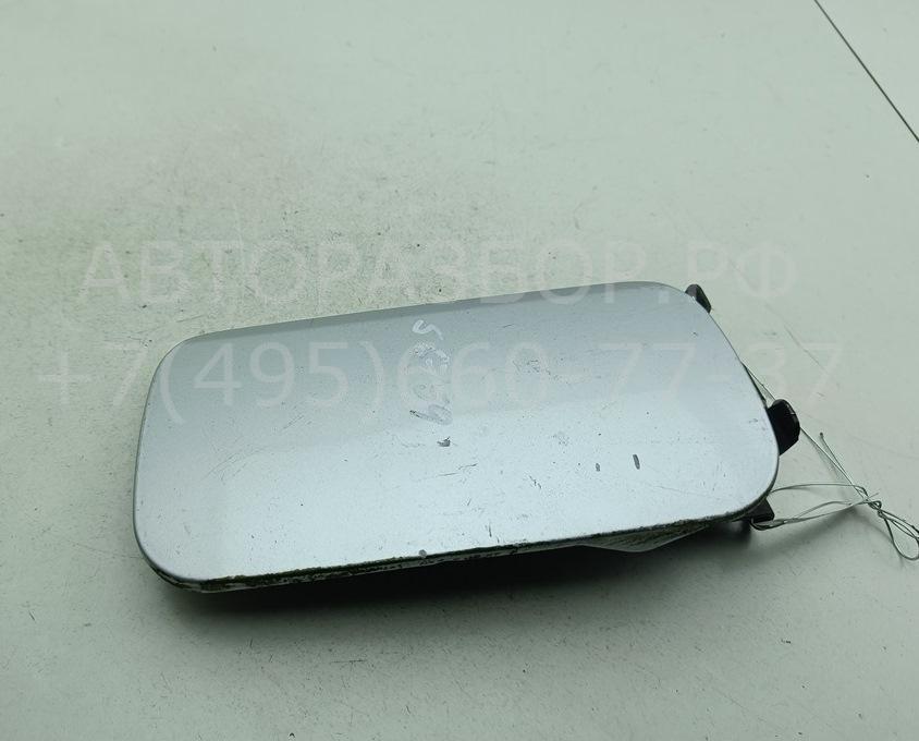 Лючок бензобака