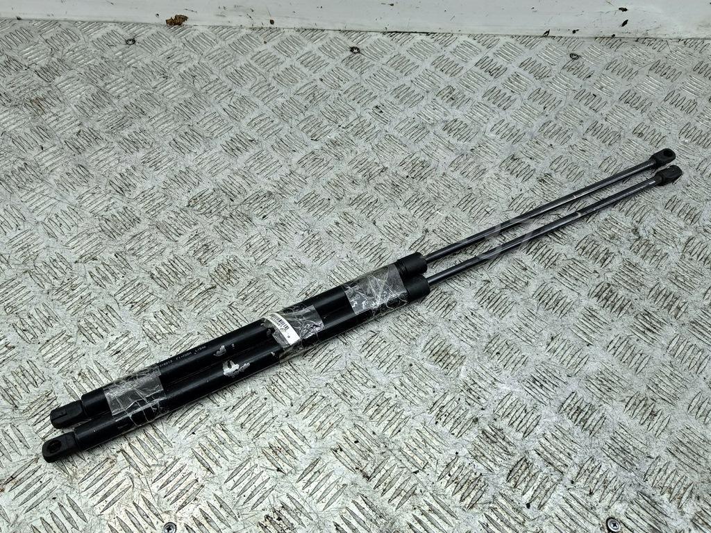 Амортизатор крышки багажника