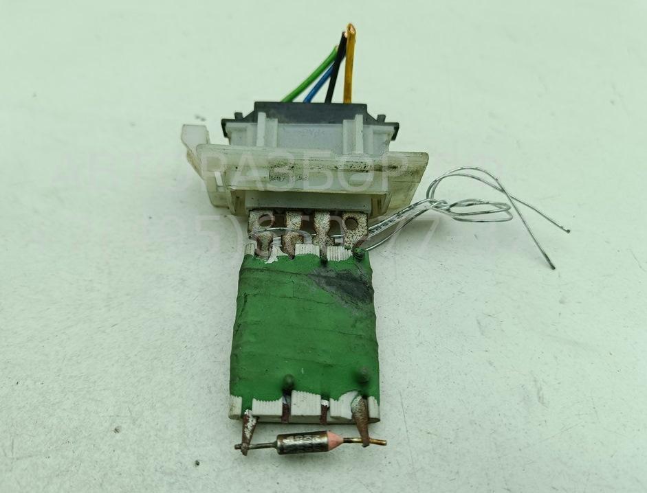 Резистор отопителя