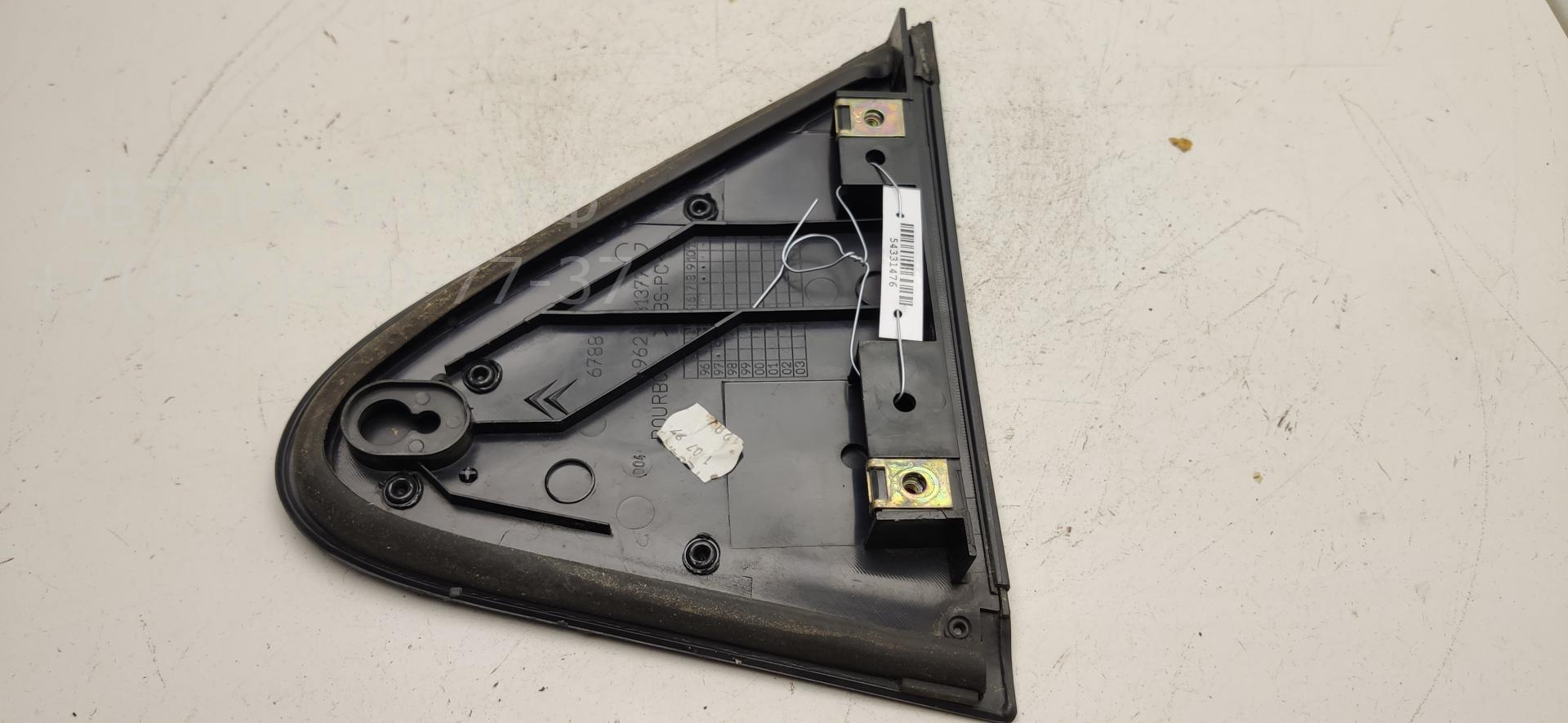 Накладка двери задней левой