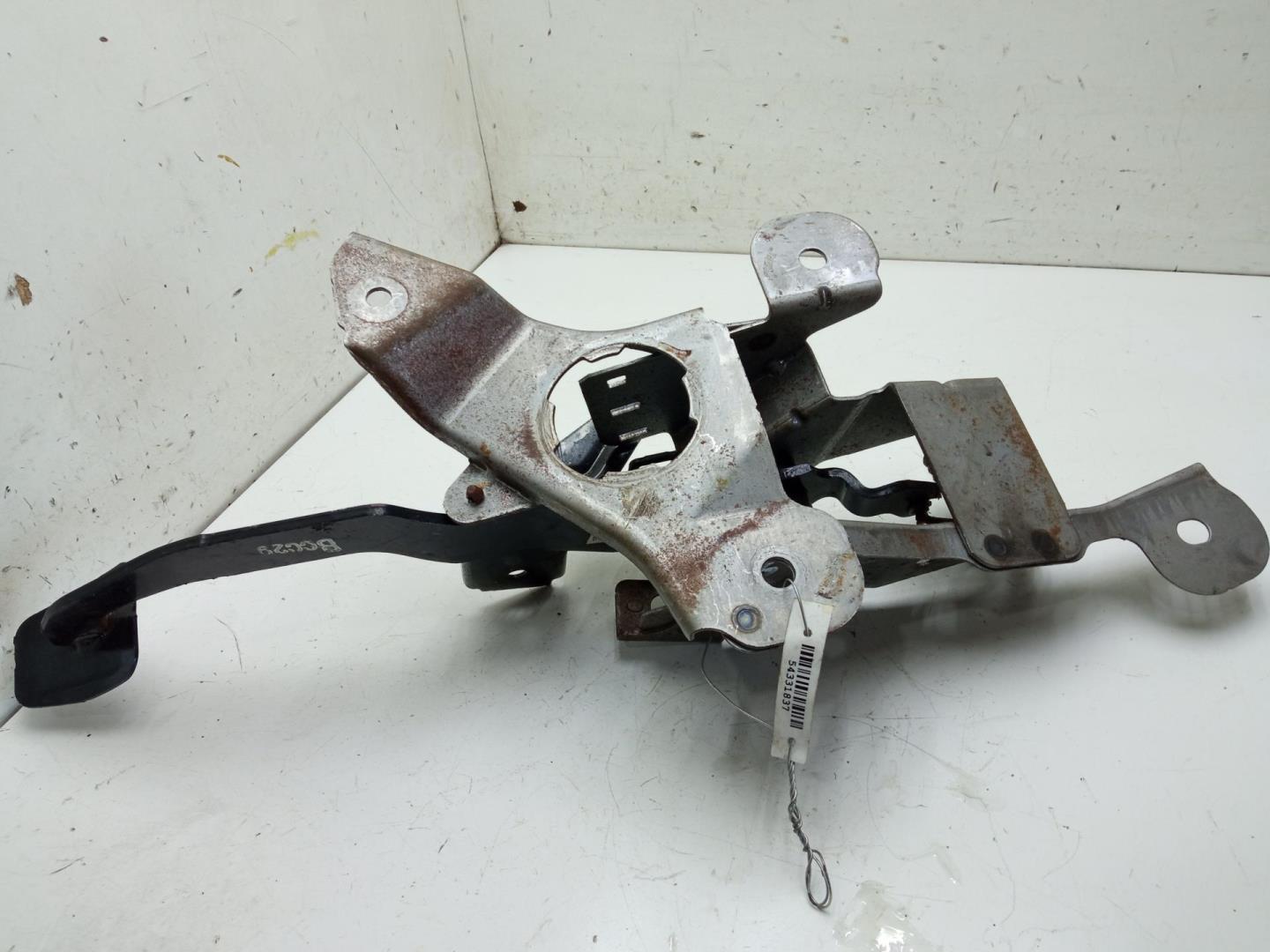 Педаль сцепления