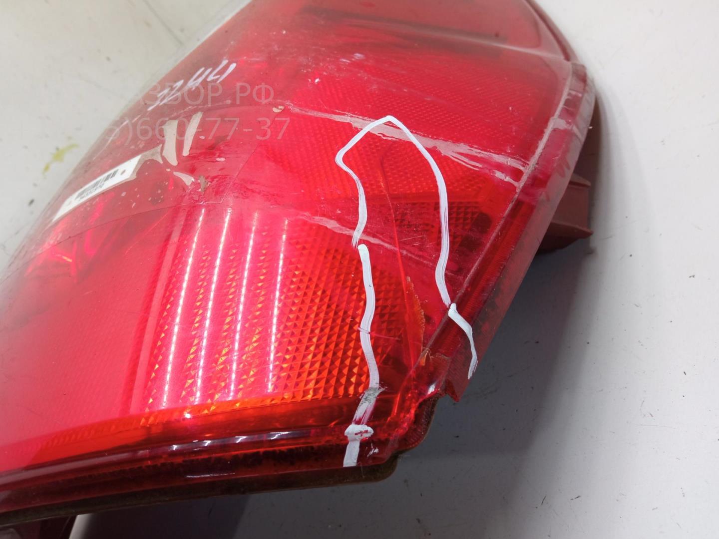 Фонарь задний правый