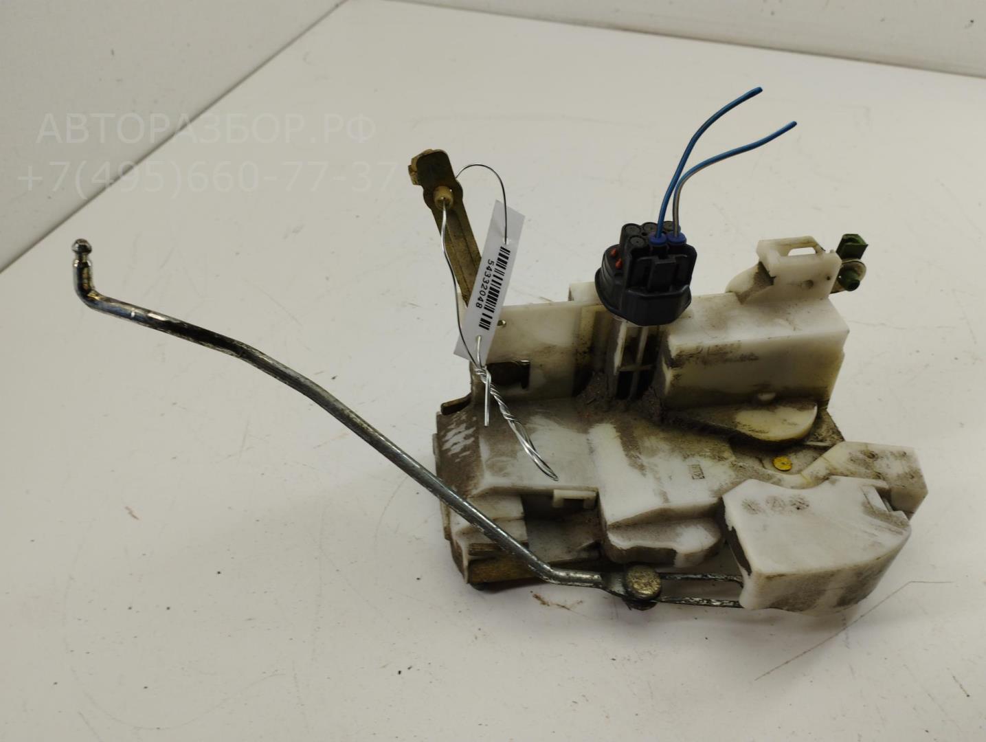 Замок двери передней правой