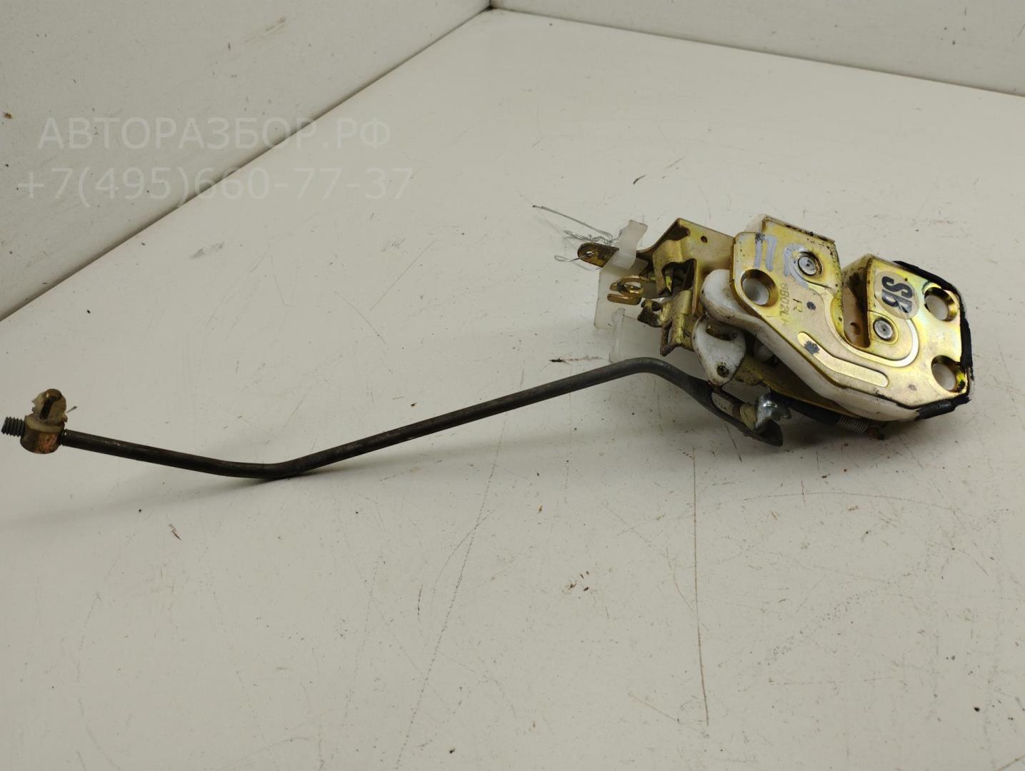 Замок двери передней правой