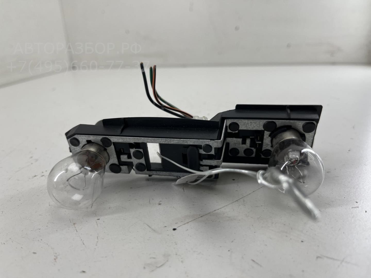 Плата заднего фонаря левого