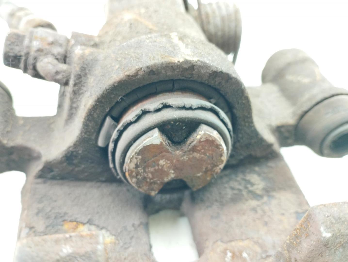 Суппорт задний правый