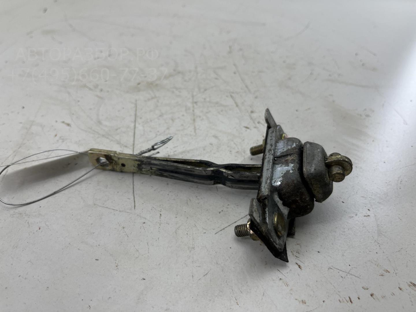 Ограничитель двери