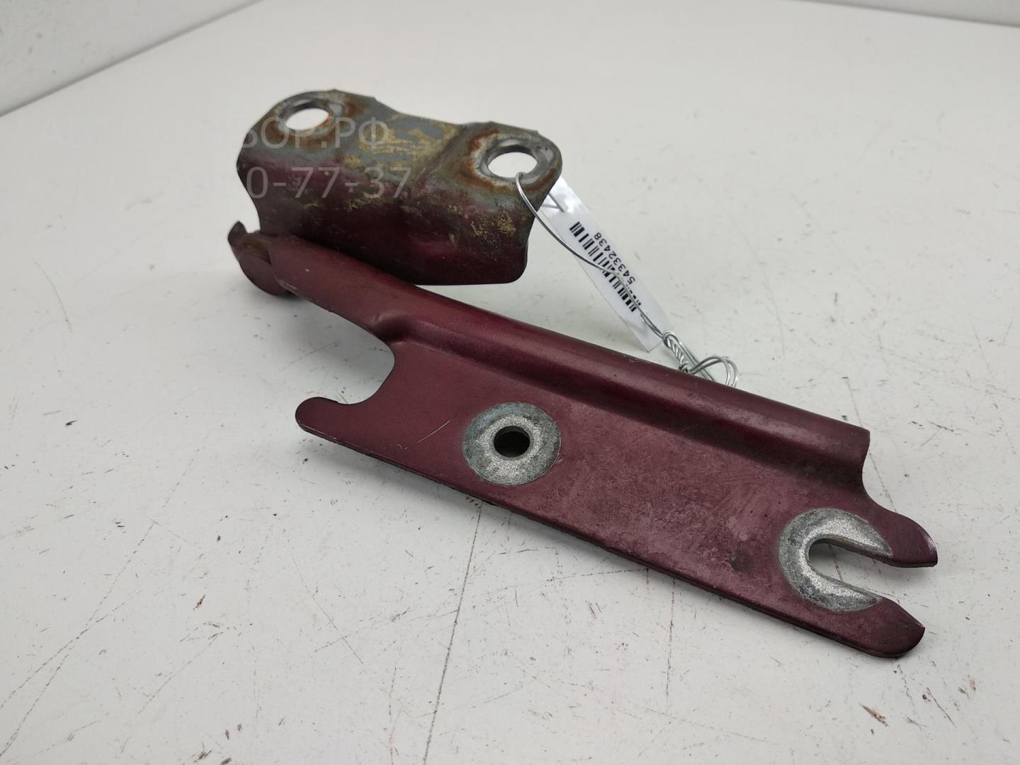 Петля капота правая