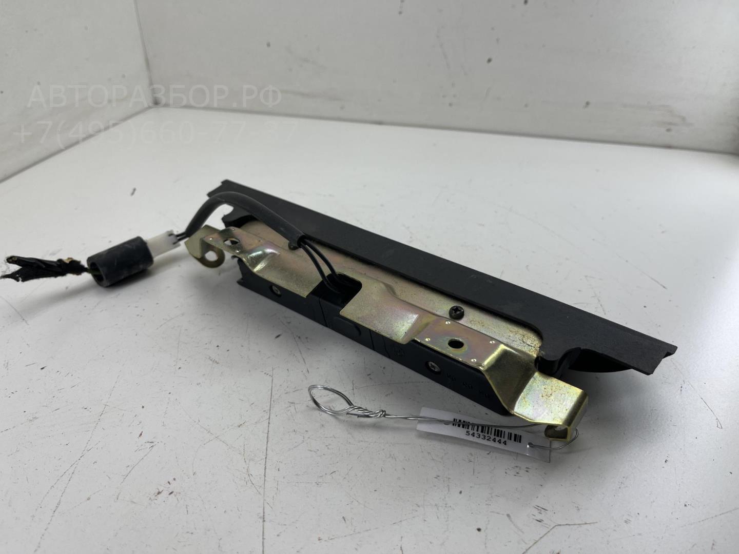 Фонарь задний (стоп сигнал)