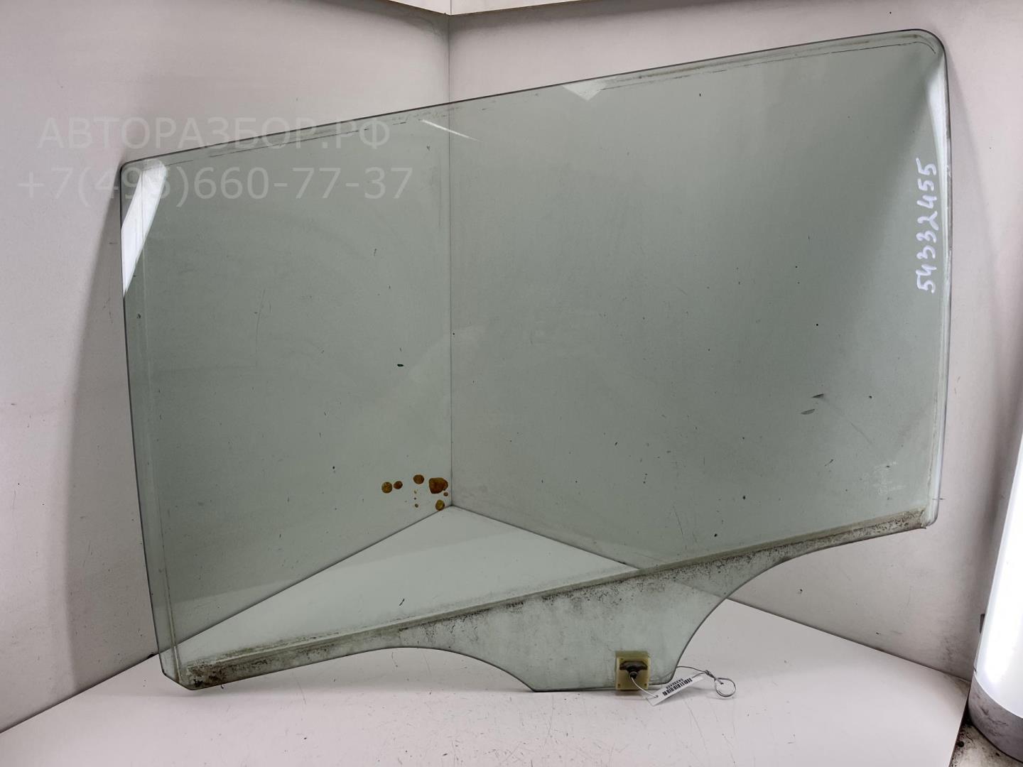 Стекло двери задней левой