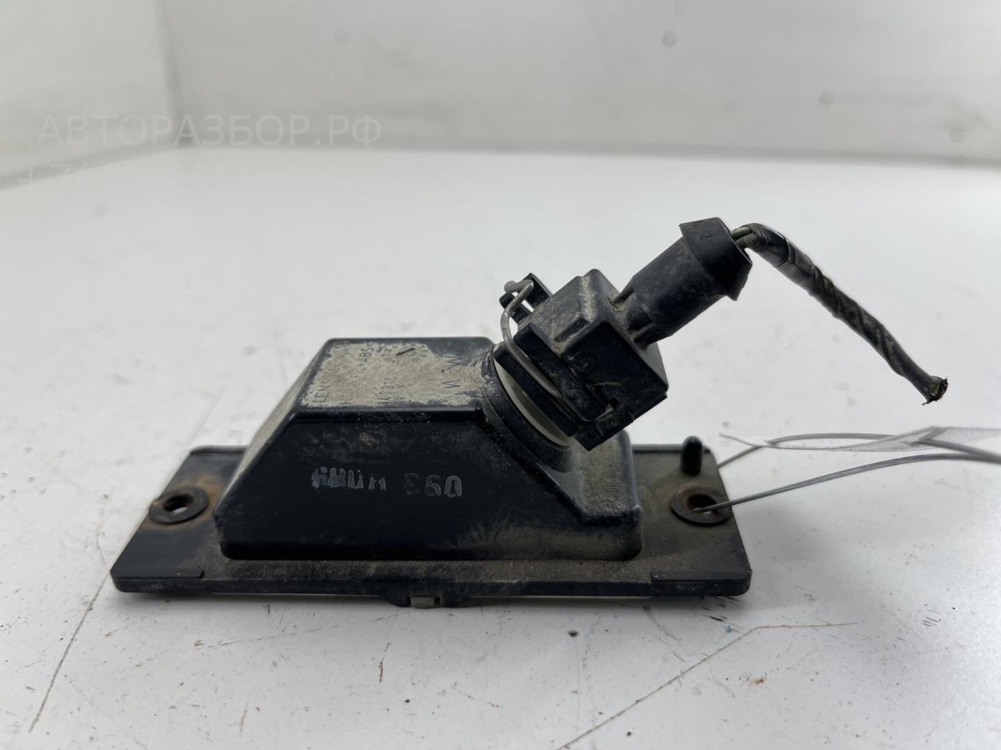 Фонарь подсветки номера