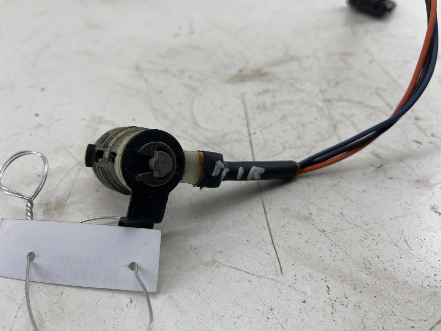 Вставка замка двери