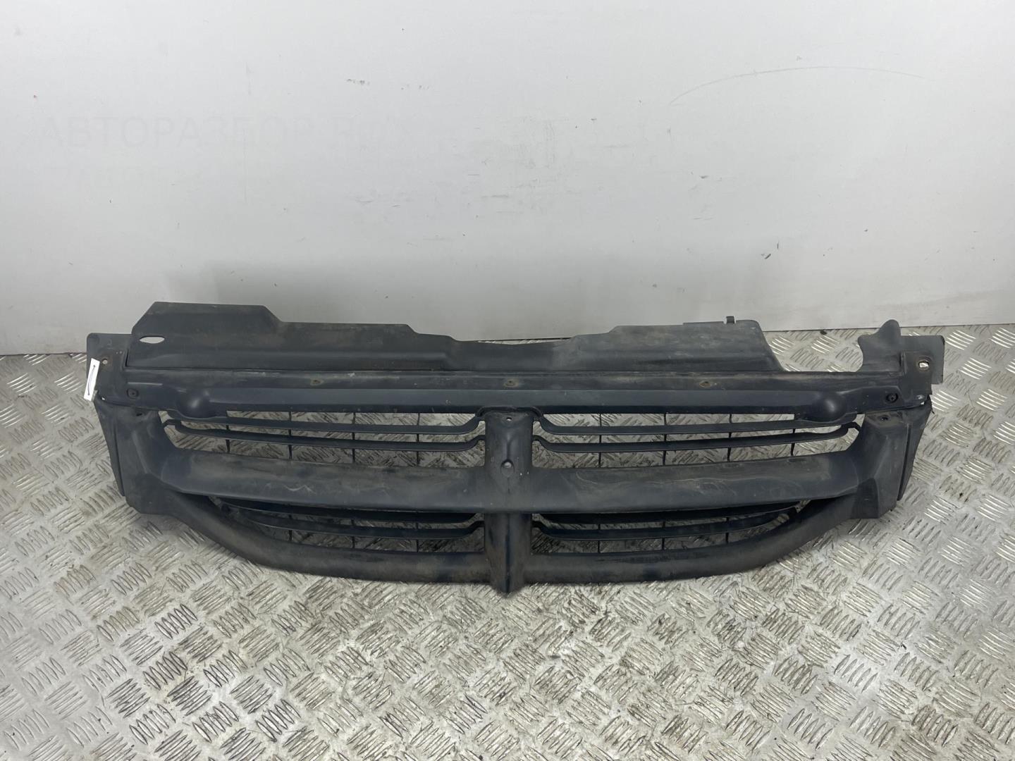 Решетка радиатора