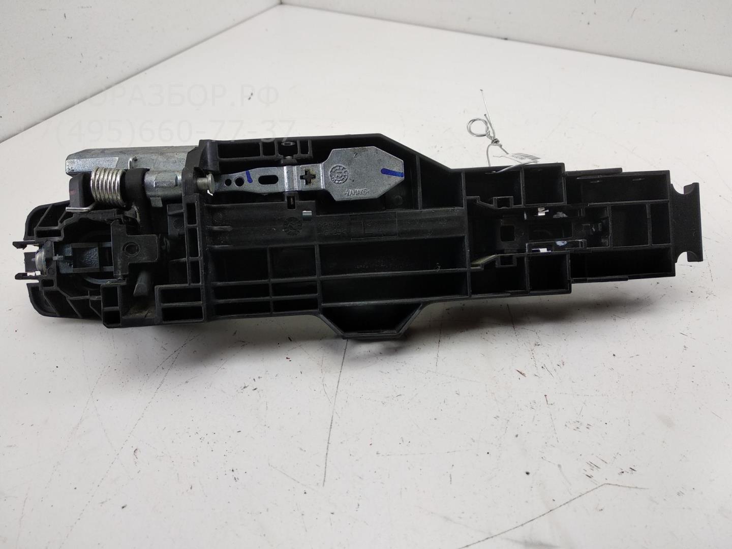 Ручка двери задней наружная левая