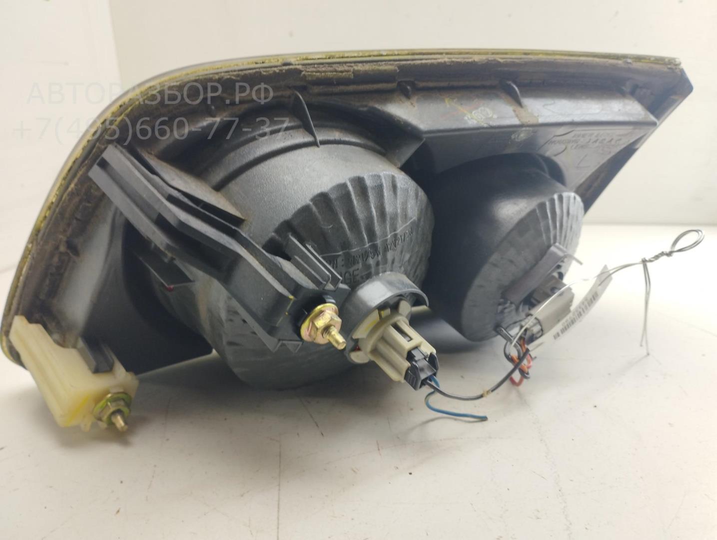 Фонарь задний внутренний левый