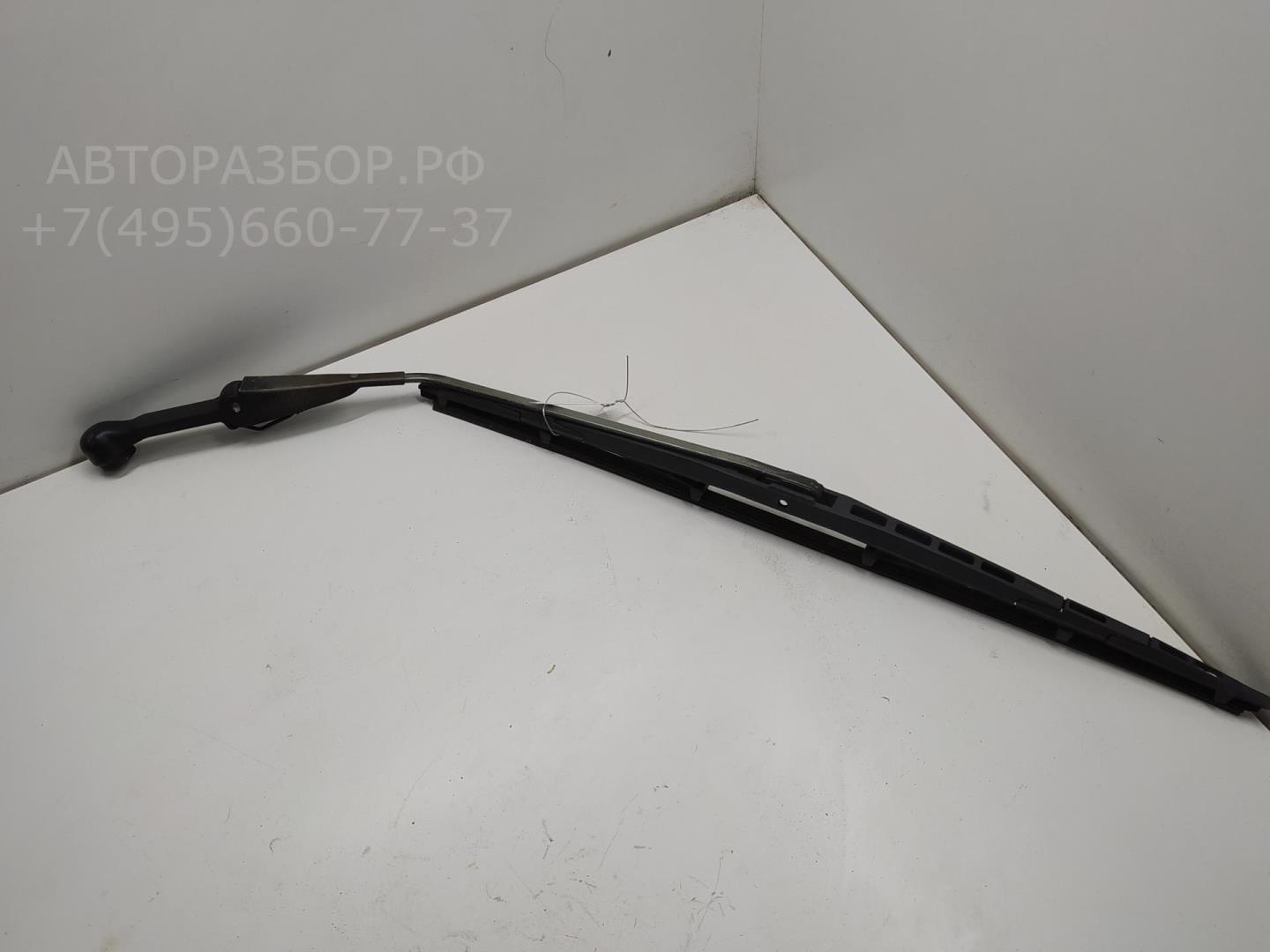 Поводок стеклоочистителя заднего