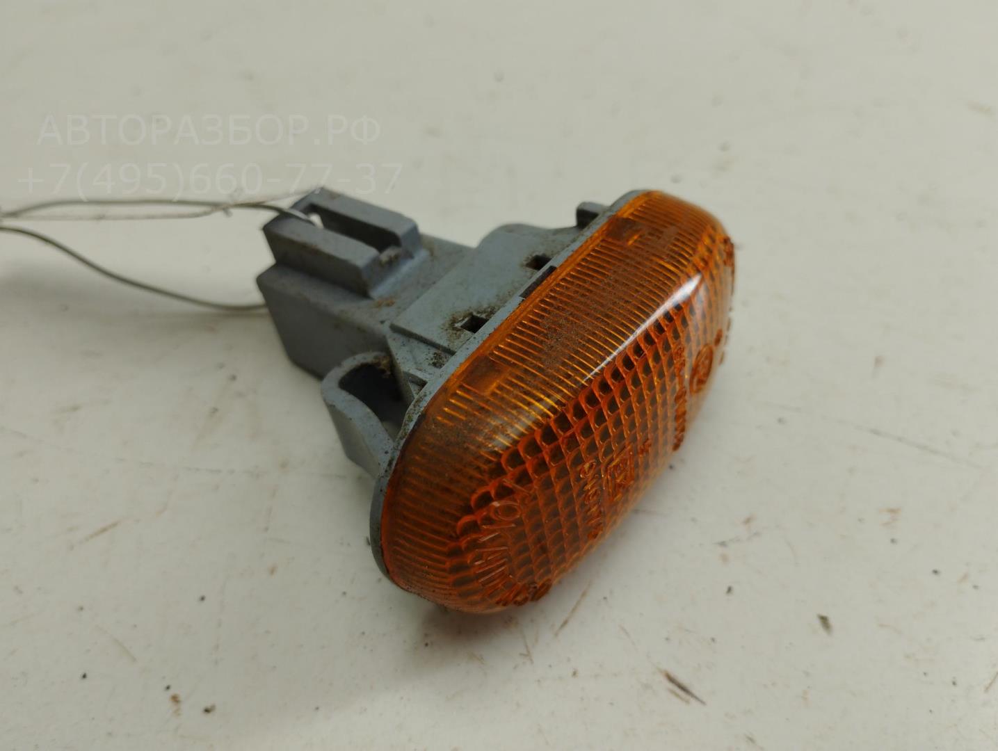 Указатель поворота правый