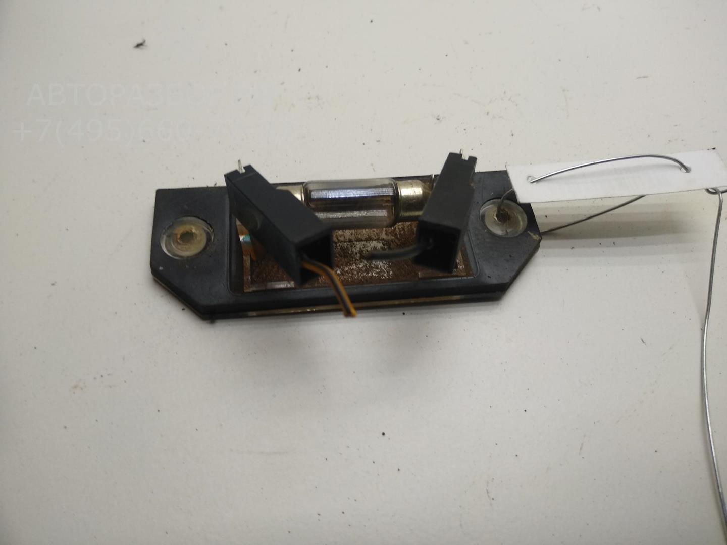 Фонарь подсветки номера