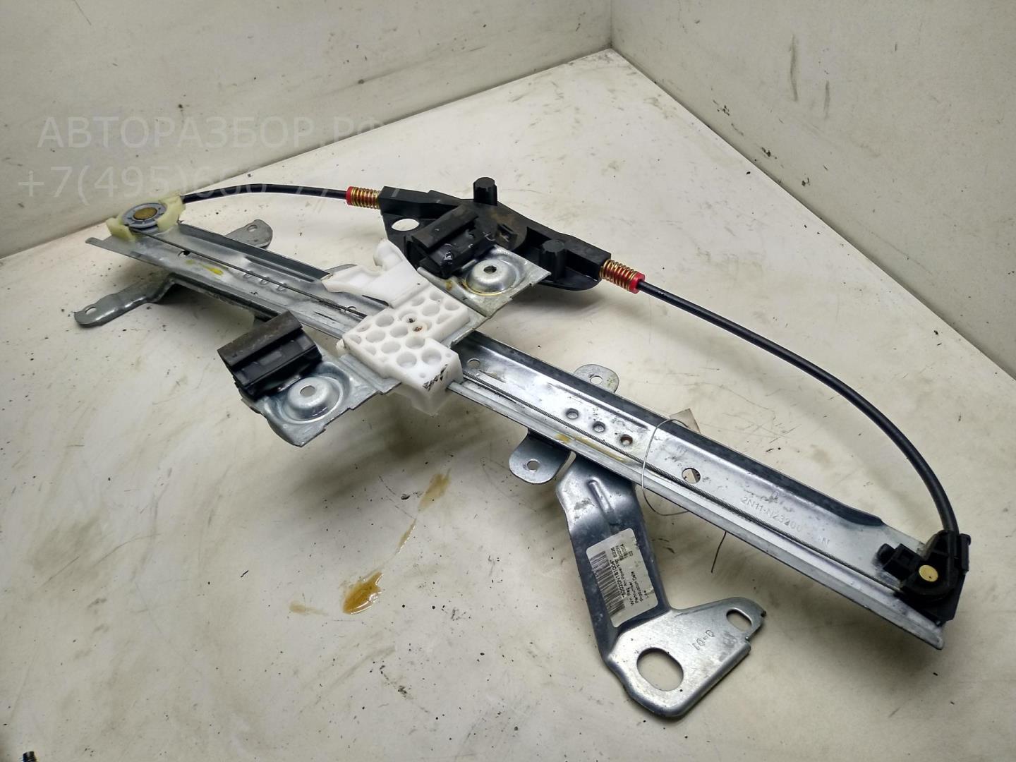 Стеклоподъемник электр. передний правый