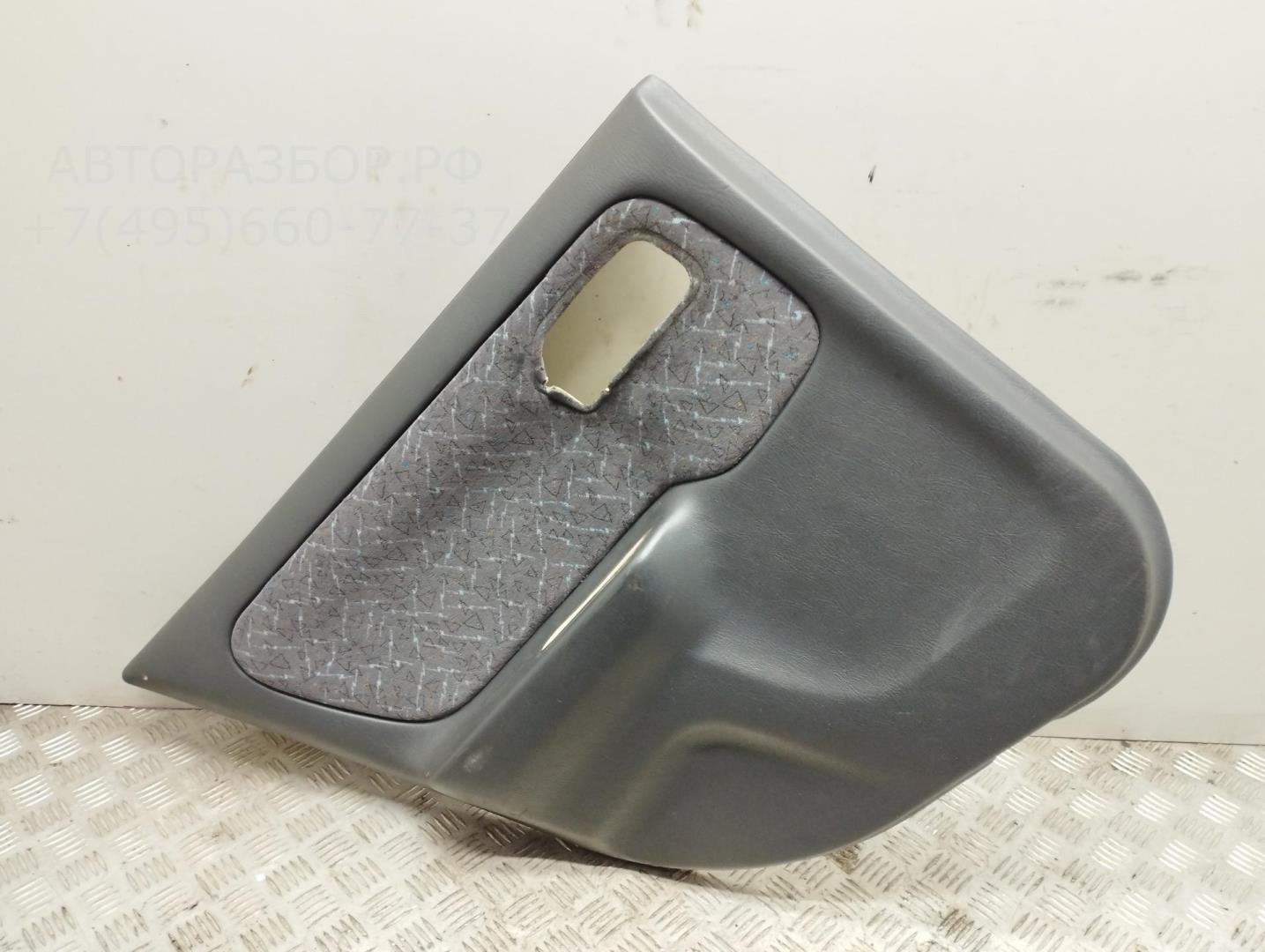 Обшивка двери задней левой