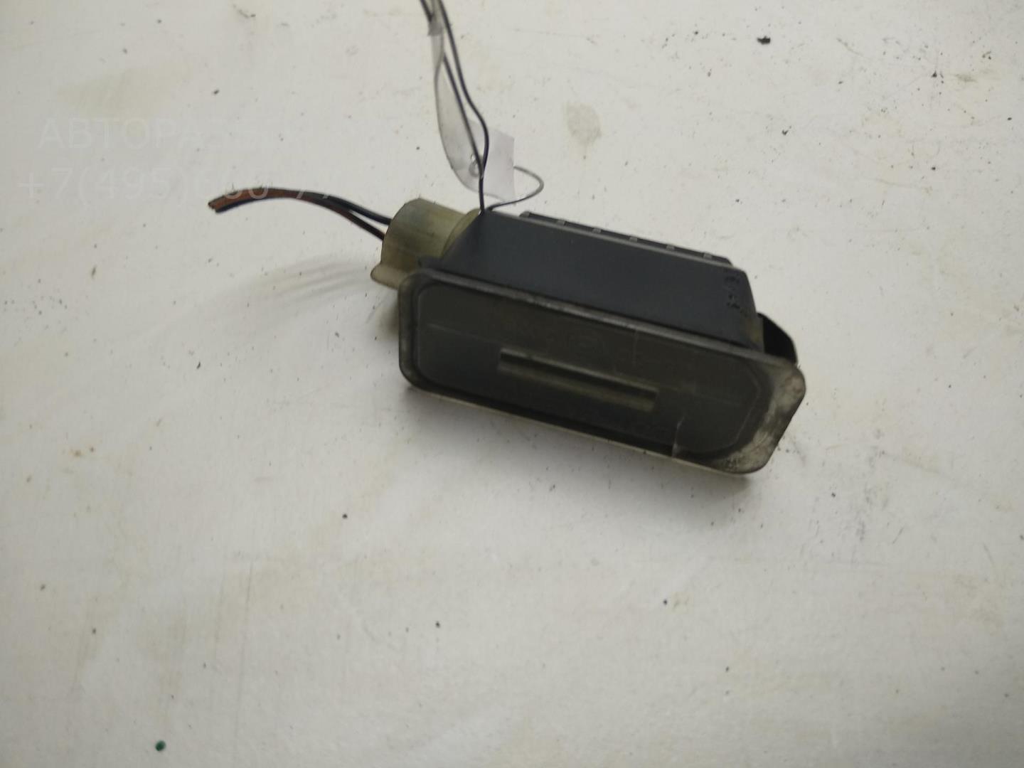 Фонарь подсветки номера