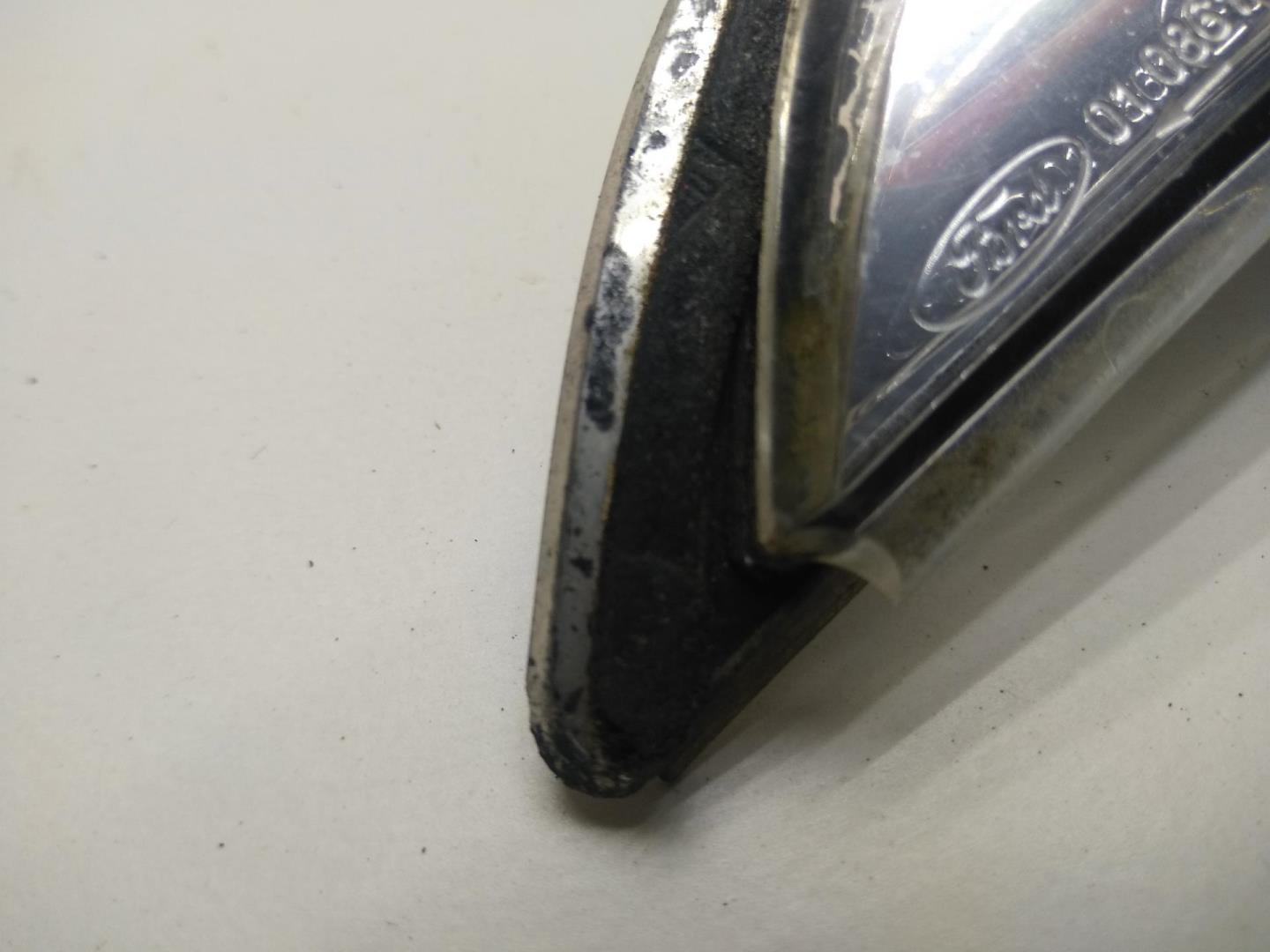 Указатель поворота левый