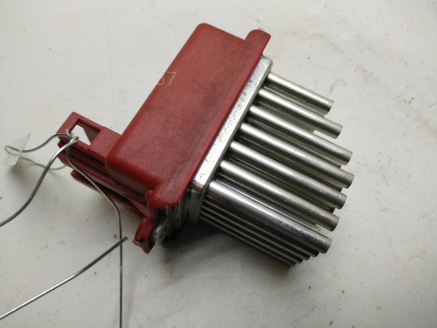 Резистор отопителя