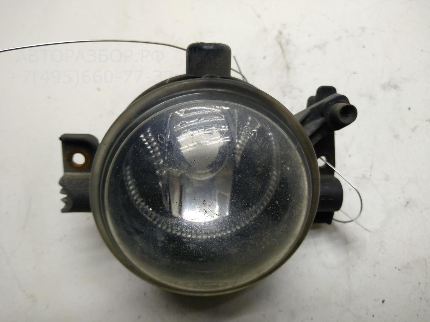 Фара противотуманная правая