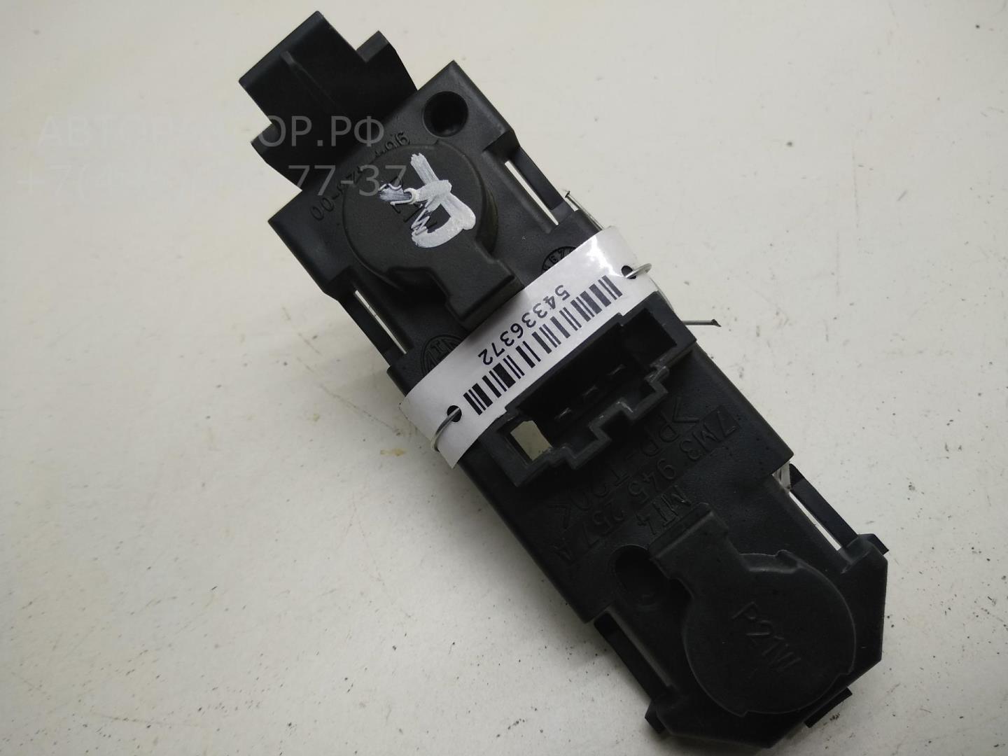 Плата заднего фонаря правого