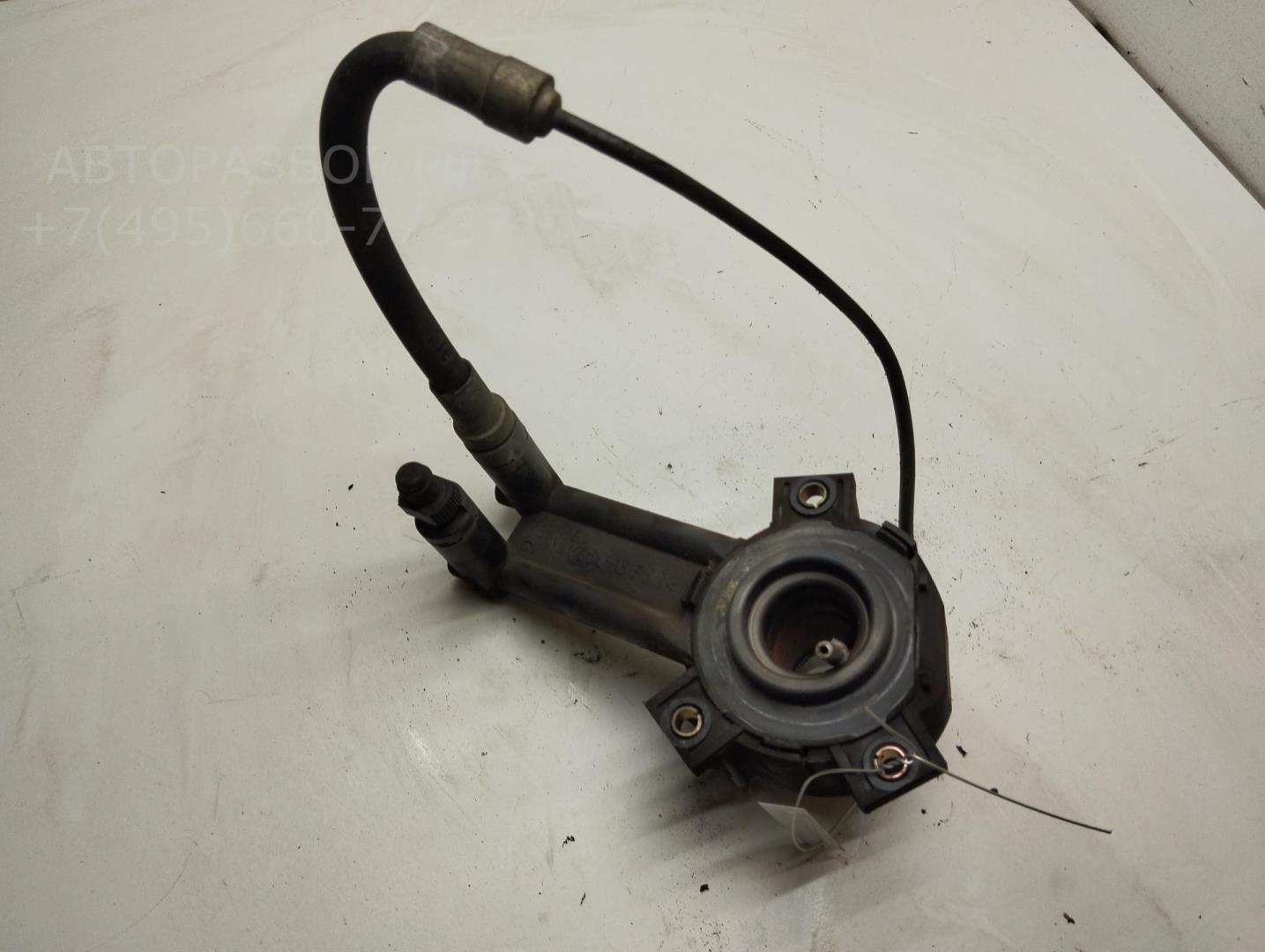 Цилиндр сцепления рабочий