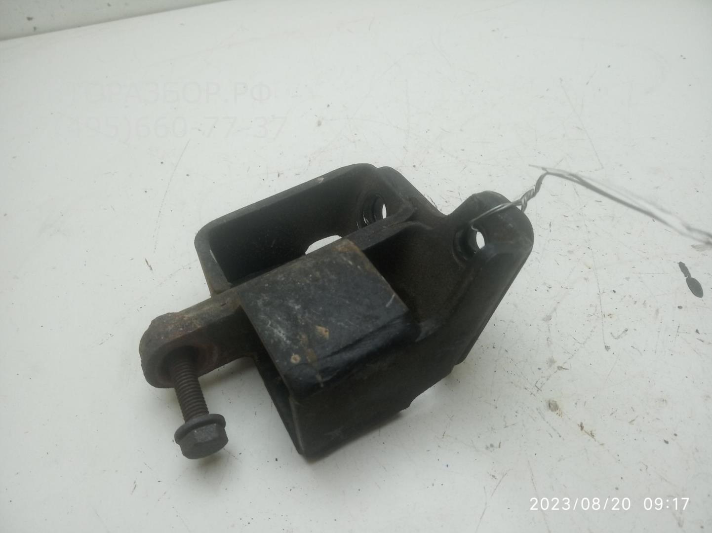 Кронштейн (сопут. товар)