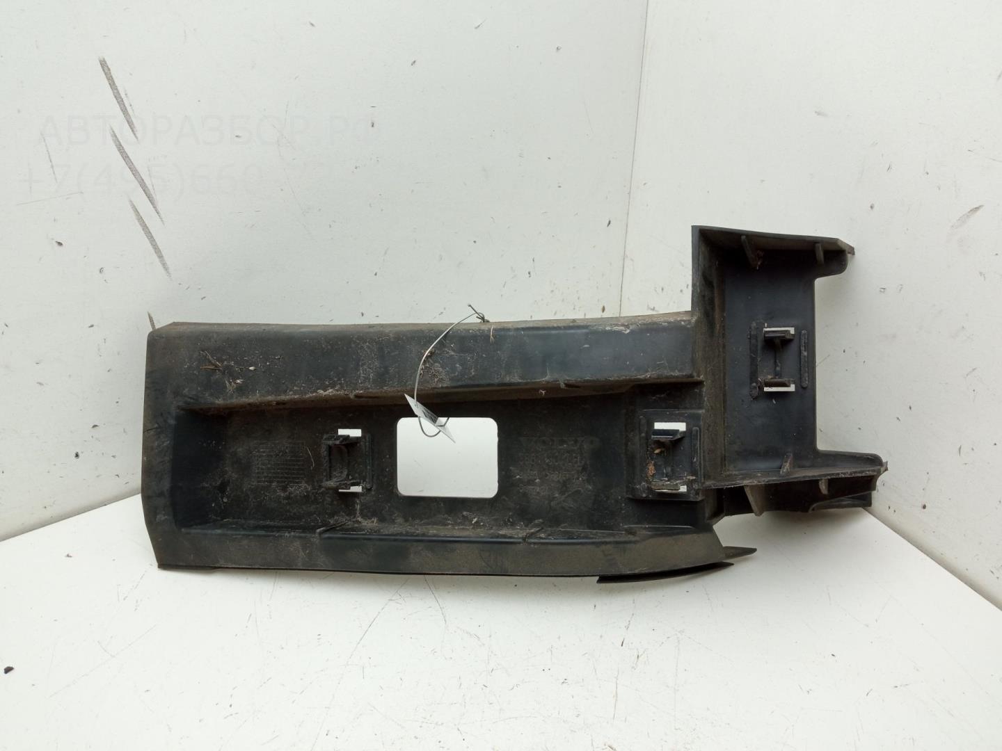 Кронштейн переднего бампера левый