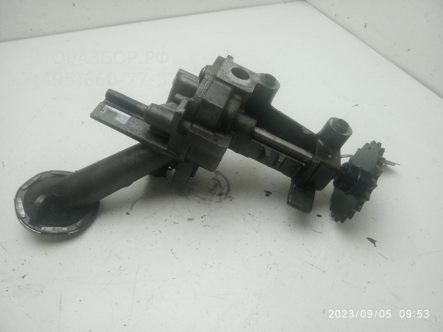 Насос масляный