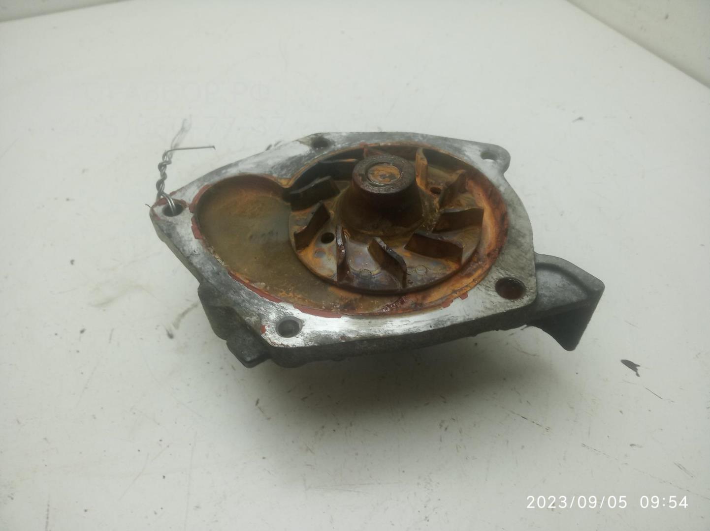 Насос водяной (помпа)